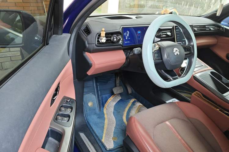 Used Nio EC6 2022 75 kWh Sport Edition Driver Seat