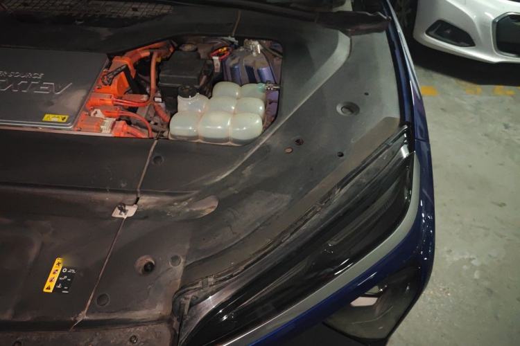 Used Nio EC6 2022 75 kWh Performance Version Engine Bay Left