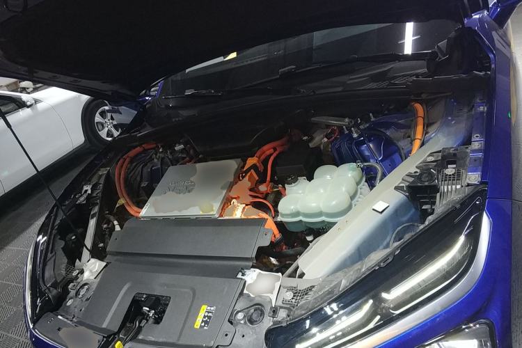Used Nio EC6 2022 75 kWh Sport Edition Engine Bay