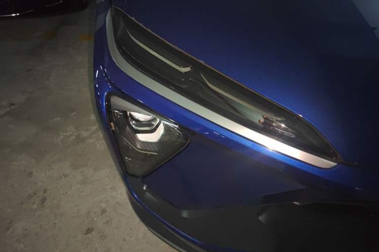 Used Nio EC6 2022 75 kWh Performance Version Right Front Headlight