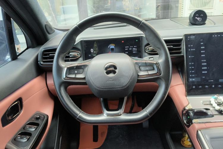 Used Nio EC6 2022 75 kWh Performance Version Steering Wheel
