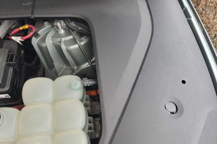 Used Nio EC6 2022 100kWh Sport Edition Engine Bay Left