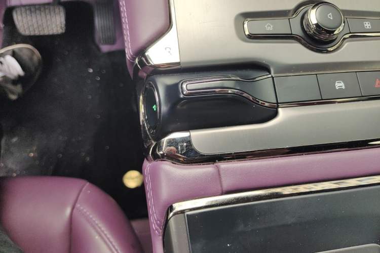 Used Nio EC6 2022 100kWh Sport Edition Gear Lever