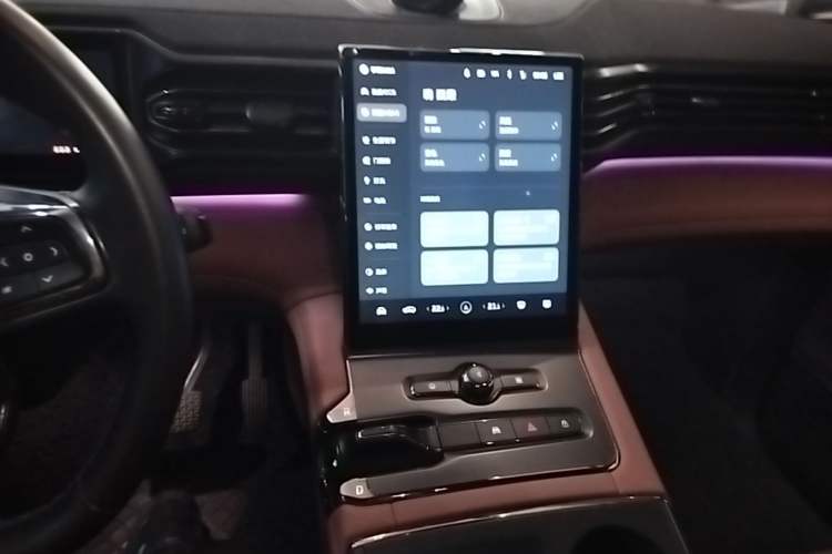 Used Nio EC6 2022 75 kWh Sport Edition Audio And AC Panel