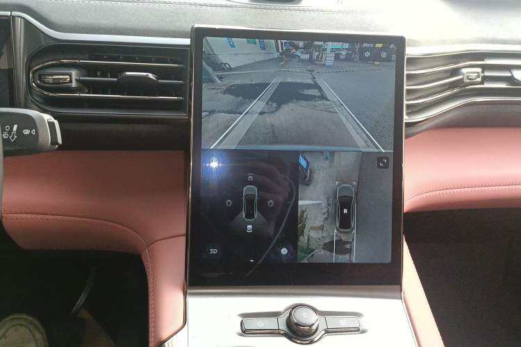 Used Nio EC6 2022 75 kWh Sport Edition Audio And AC Panel