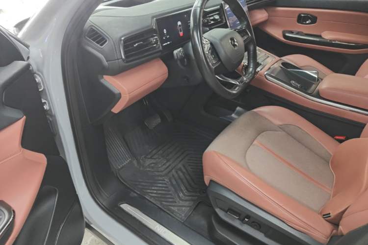 Used Nio EC6 2022 75 kWh Sport Edition Driver Seat