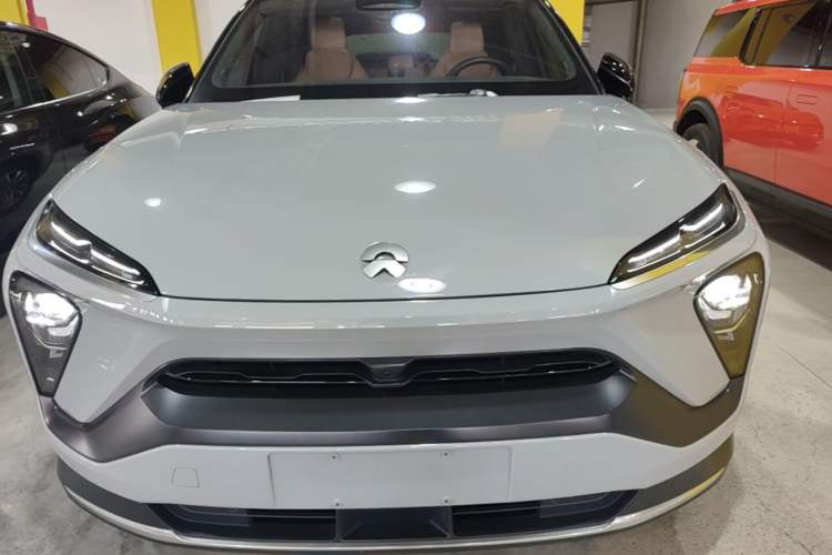 Used Nio EC6 2022 75 kWh Sport Edition Front