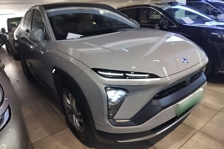 Used Nio EC6 2022 75 kWh Sport Edition Front Right 45 Deg