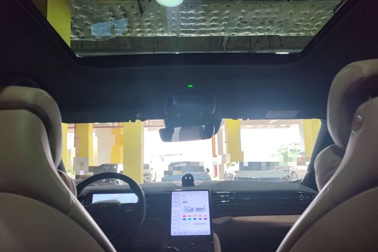 Used Nio EC6 2022 75 kWh Sport Edition Headliner
