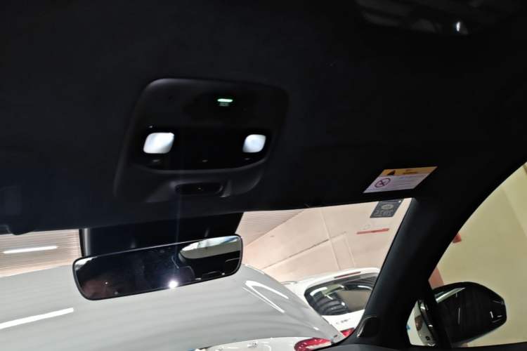 Used Nio EC6 2022 75 kWh Sport Edition Headliner