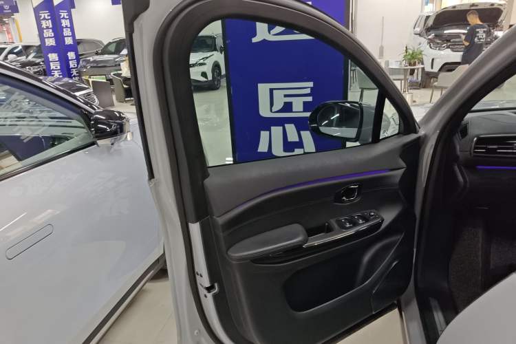 Used Nio EC6 2022 100kWh Sport Edition Interior 7