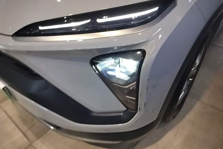 Used Nio EC6 2022 75 kWh Sport Edition Left Front Headlight