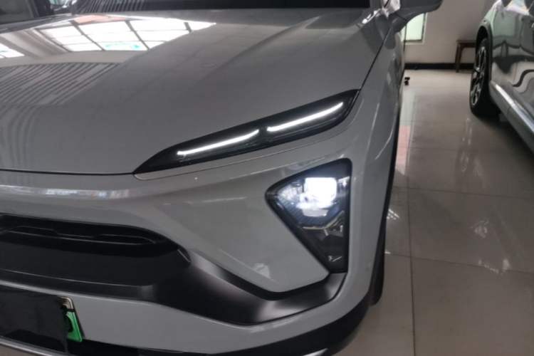 Used Nio EC6 2022 75 kWh Signature Edition Left Front Headlight