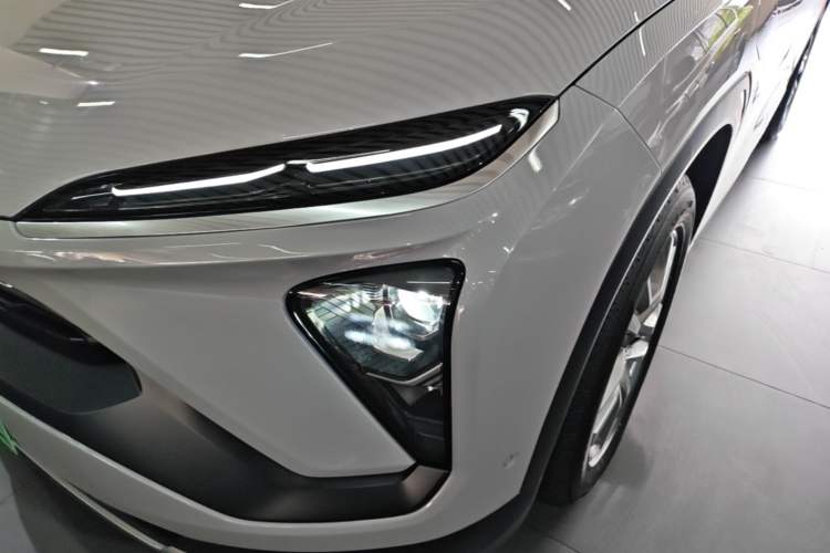 Used Nio EC6 2022 75 kWh Sport Edition Left Front Headlight