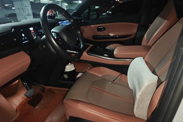 Used Nio EC6 2022 75 kWh Sport Edition Left Front Seat