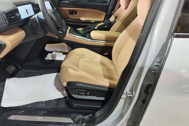 Used Nio EC6 2022 75 kWh Sport Edition Left Front Seat