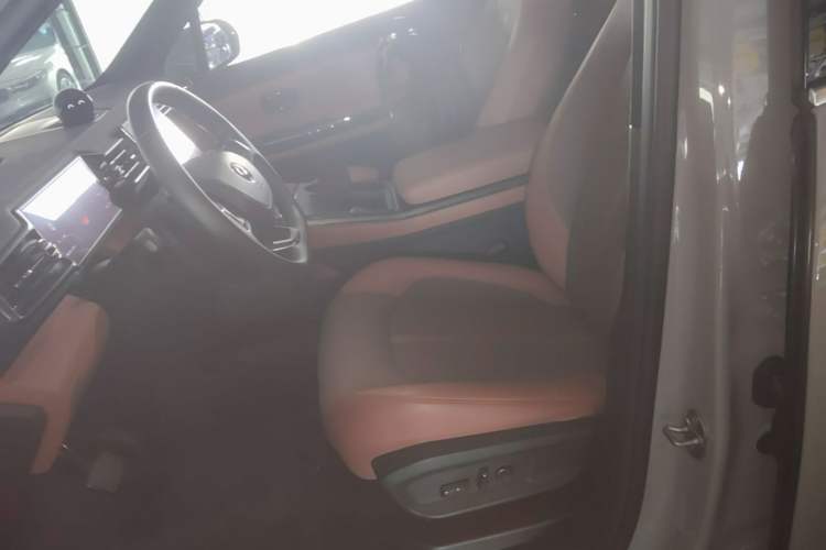 Used Nio EC6 2022 100kWh Sport Edition Left Front Seat