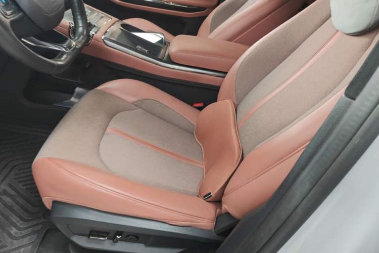 Used Nio EC6 2022 75 kWh Sport Edition Left Front Seat