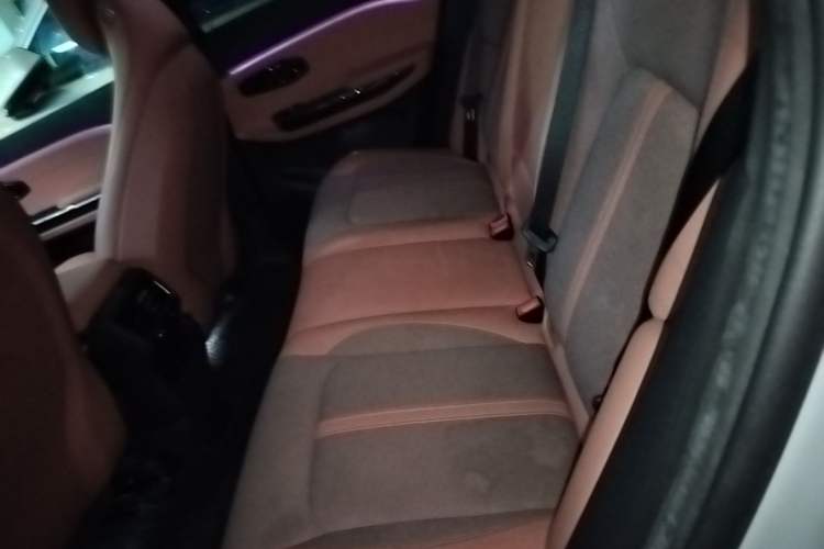 Used Nio EC6 2022 75 kWh Sport Edition Left Rear Seat
