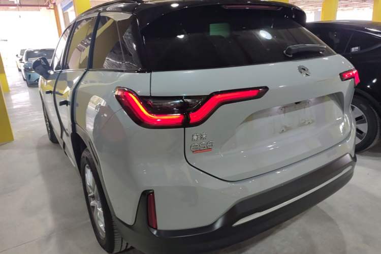 Used Nio EC6 2022 75 kWh Sport Edition Rear Left 45 Deg
