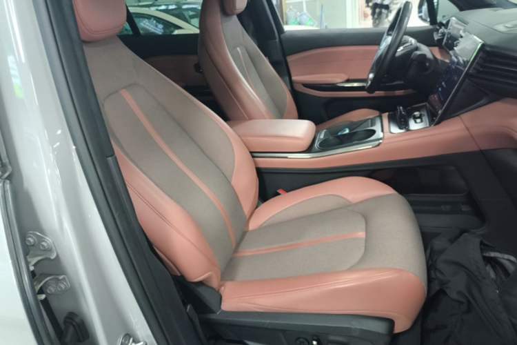 Used Nio EC6 2022 75 kWh Sport Edition Right Front Seat