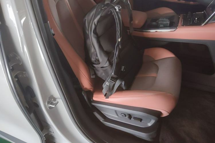 Used Nio EC6 2022 100kWh Sport Edition Right Front Seat