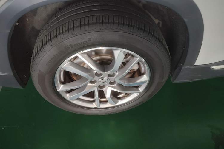 Used Nio EC6 2022 100kWh Sport Edition Right Rear Wheel Hub
