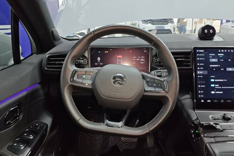 Used Nio EC6 2022 100kWh Sport Edition Steering Wheel