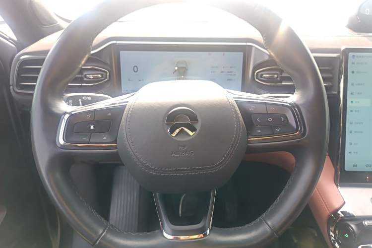 Used Nio EC6 2022 75 kWh Sport Edition Steering Wheel