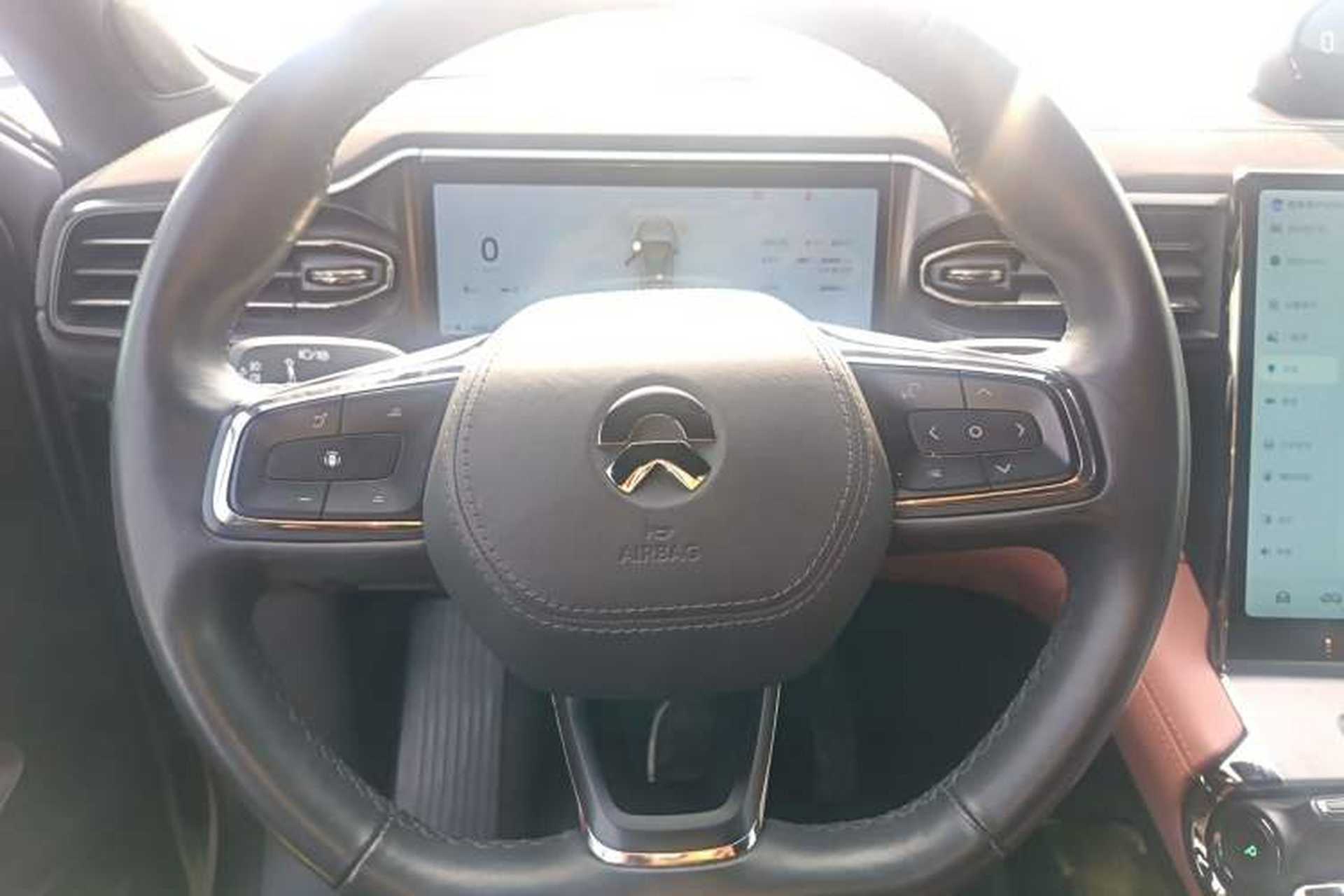 Used Nio EC6 2022 75 kWh Sport Edition Steering Wheel