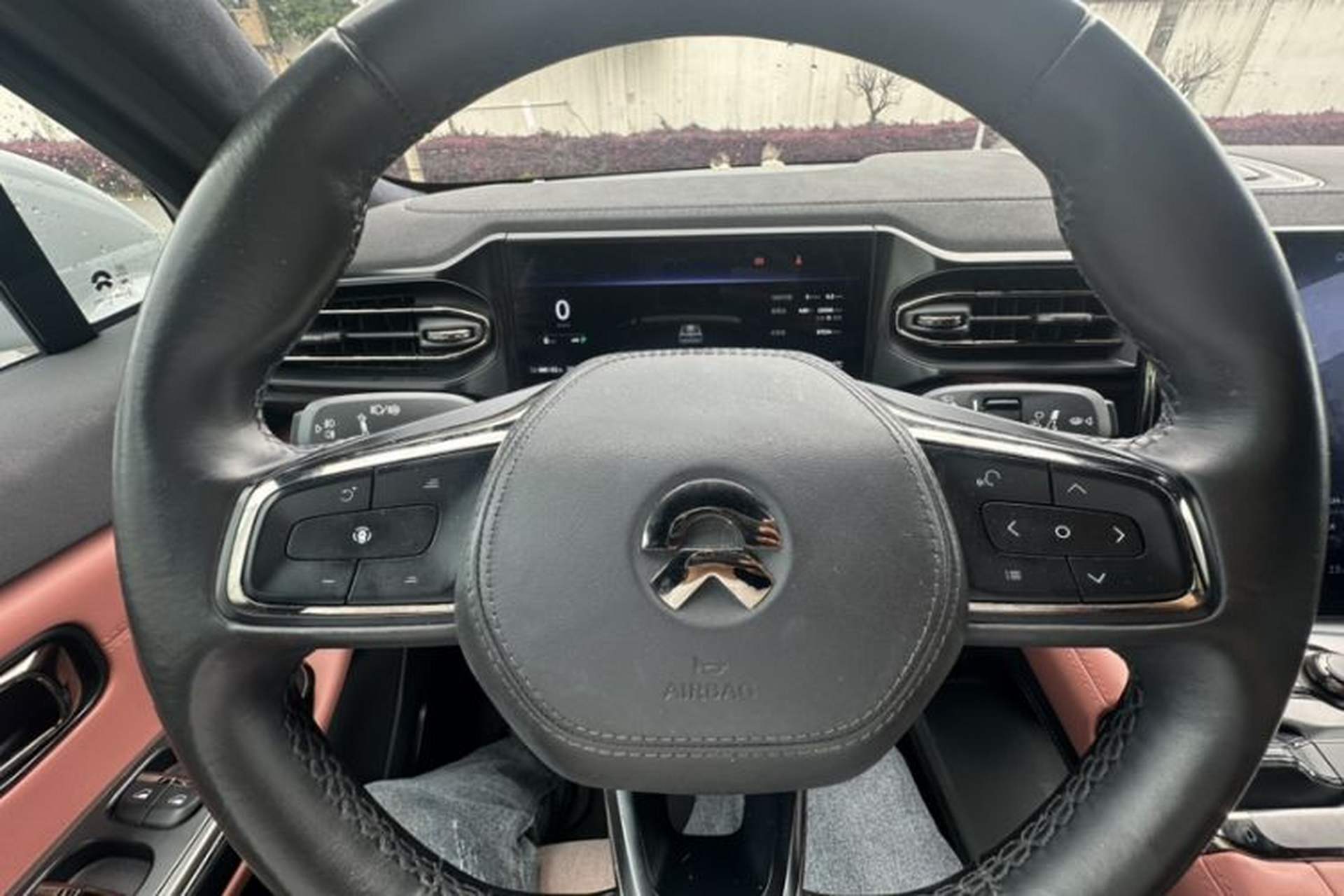 Used Nio EC6 2022 75 kWh Sport Edition Steering Wheel