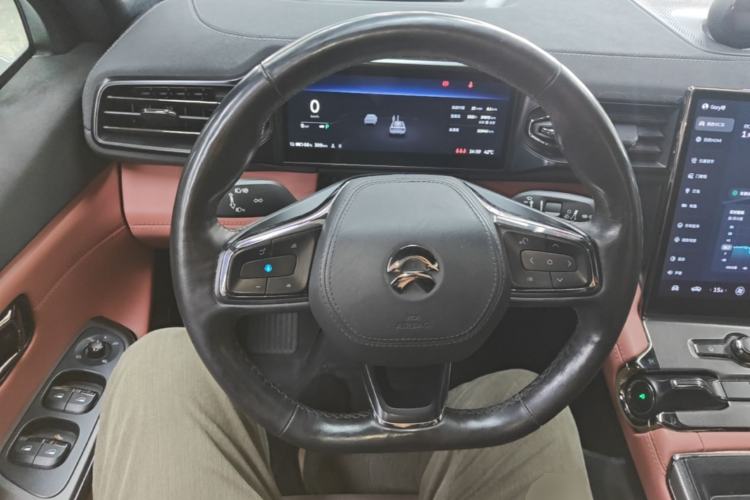 Used Nio EC6 2022 75 kWh Sport Edition Steering Wheel