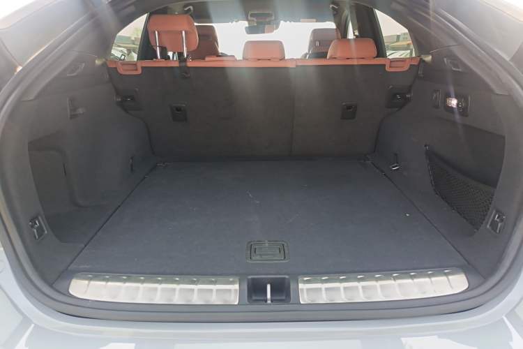 Used Nio EC6 2022 75 kWh Sport Edition Trunk