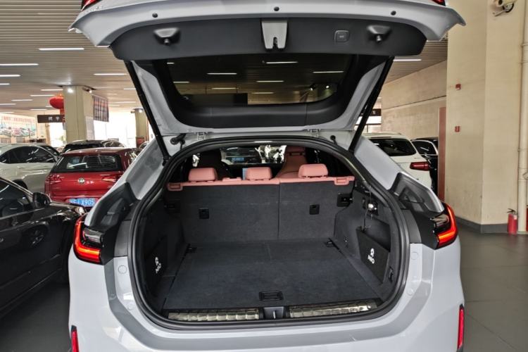 Used Nio EC6 2022 75 kWh Sport Edition Trunk