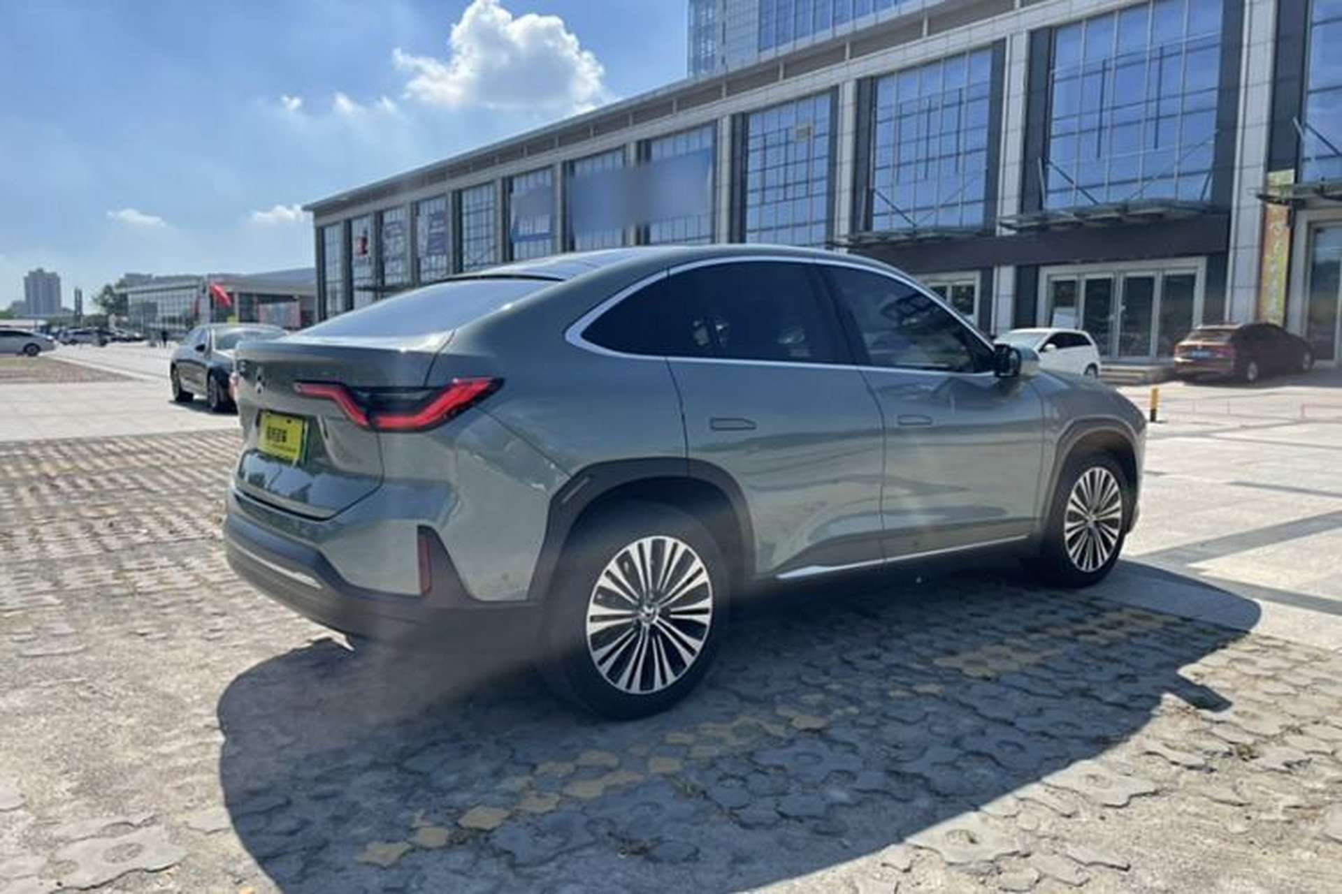 Used Nio EC6 2022 75 kWh Performance Version Exterior 5