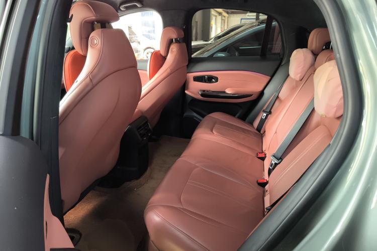 Used Nio EC6 2022 75 kWh Sport Edition Interior 4