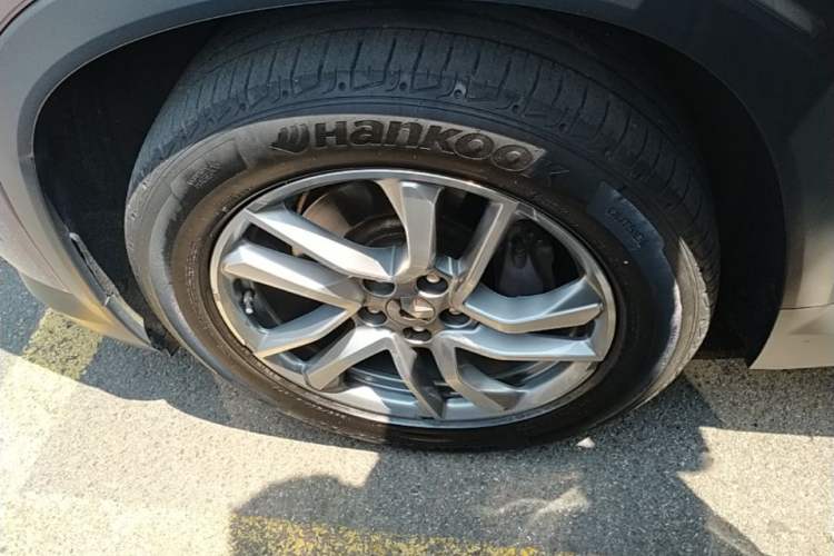 Used Nio EC6 2022 75 kWh Sport Edition Left Front Wheel Hub