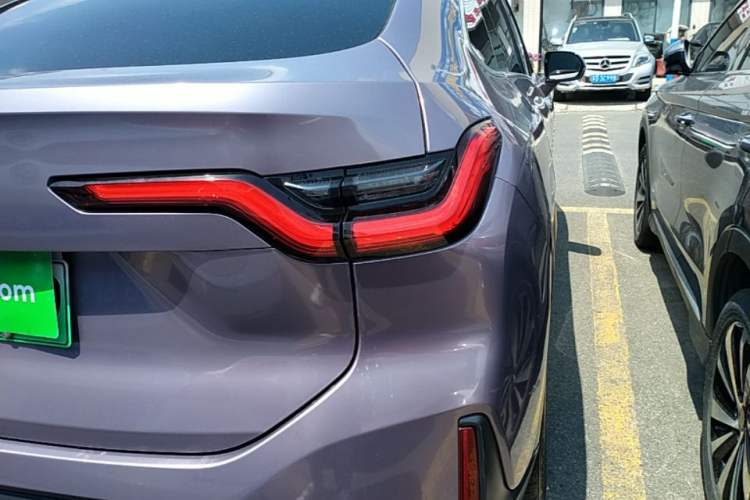 Used Nio EC6 2022 75 kWh Sport Edition Right Rear Taillight