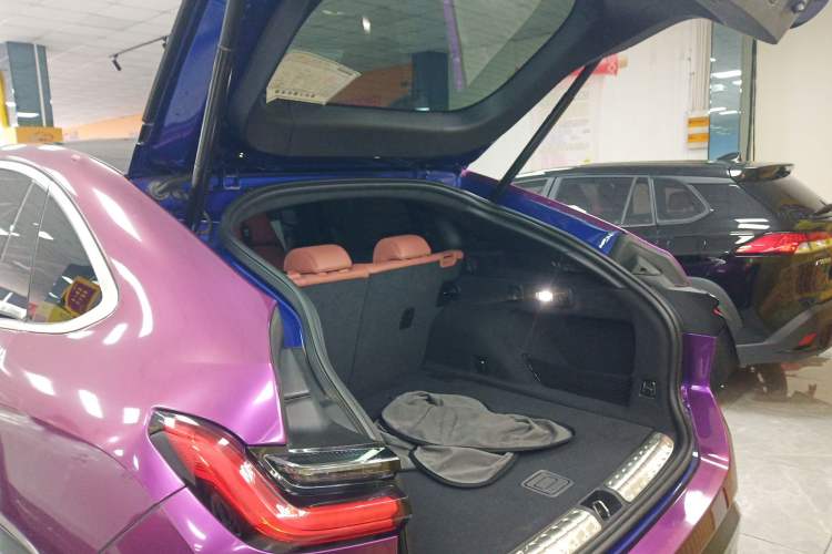 Used Nio EC6 2022 100kWh Performance Version Trunk