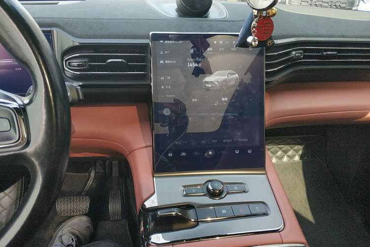 Used Nio EC6 2022 100kWh Sport Edition Audio And AC Panel