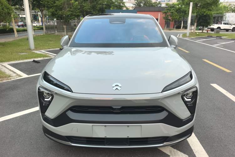 Used Nio EC6 2022 75 kWh Sport Edition Front