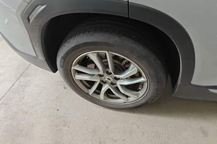 Used Nio EC6 2022 75 kWh Sport Edition Right Rear Wheel Hub