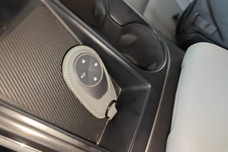 Used Nio EC6 2022 75 kWh Sport Edition Vehicle Key