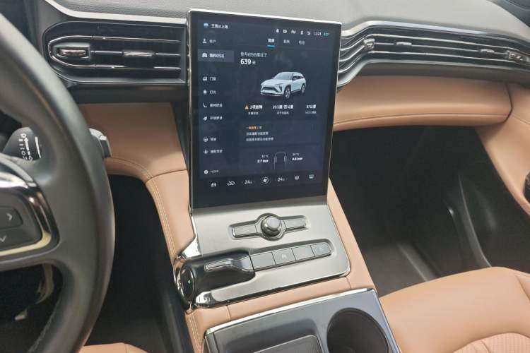 Used Nio EC6 2022 75 kWh Performance Version Audio And AC Panel