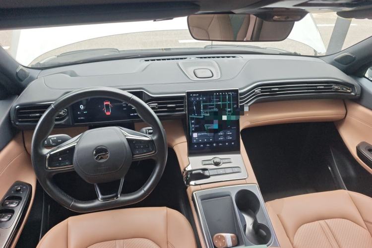 Used Nio EC6 2022 75 kWh Performance Version Center Console