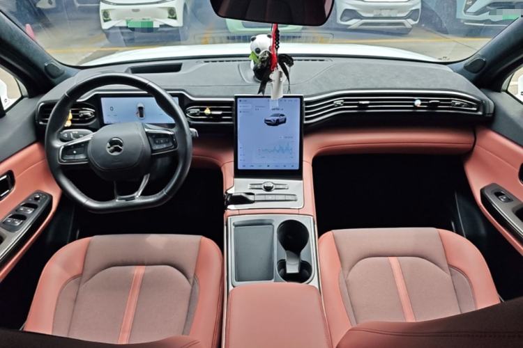 Used Nio EC6 2022 75 kWh Sport Edition Center Console