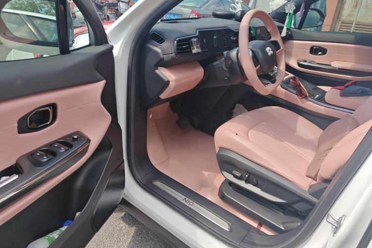 Used Nio EC6 2022 75 kWh Sport Edition Driver Seat
