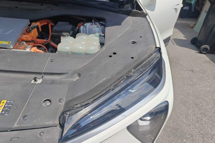 Used Nio EC6 2022 75 kWh Sport Edition Engine Bay Left