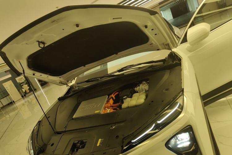 Used Nio EC6 2022 75 kWh Performance Version Engine Bay