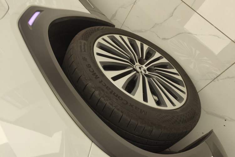Used Nio EC6 2022 75 kWh Performance Version Exterior 4